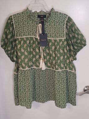 New! RAIN Green & Ivory Printed Short Puff Sleeve Tassel Tie Peasant Blouse 2X
